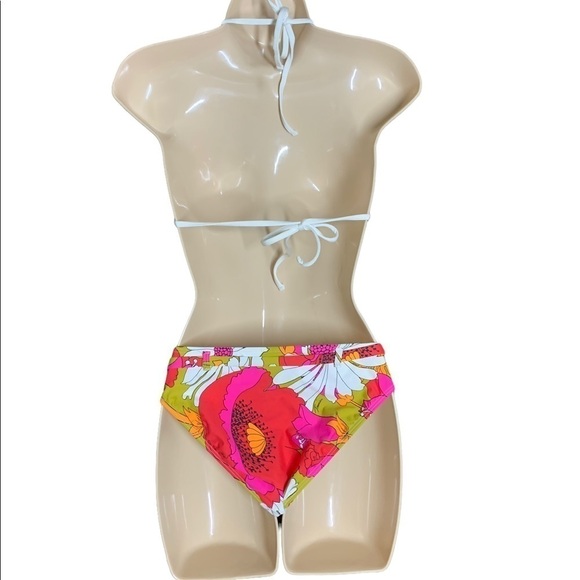 Trina Turk floral bikini set with belted bikini bottoms size x small NWT - Picture 3 of 16